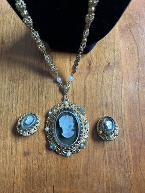 Necklace and earrings
